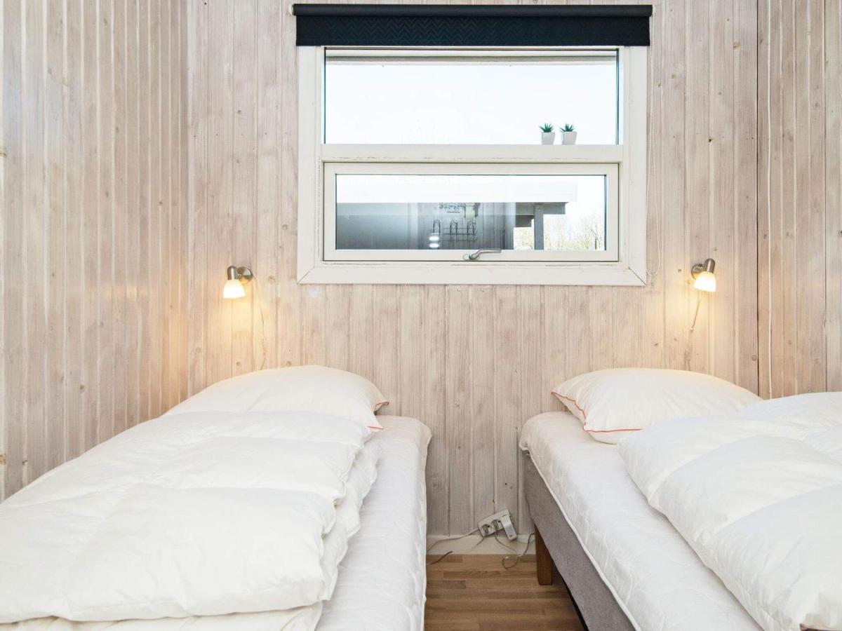 4 Person Holiday Home In Hemmet エクステリア 写真