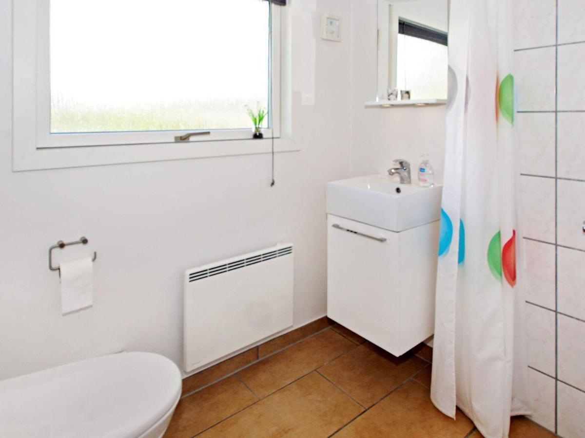 4 Person Holiday Home In Hemmet エクステリア 写真